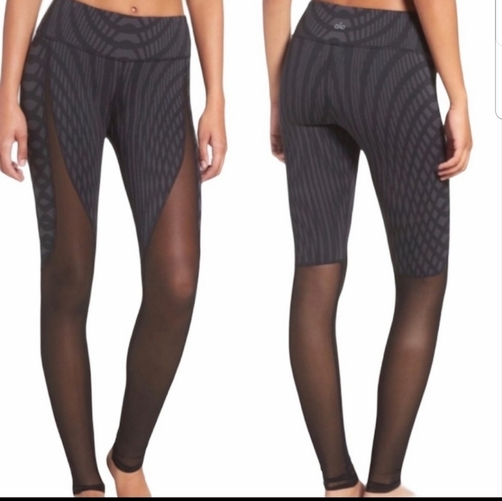 ALO Yoga Motion Leggings, size S
